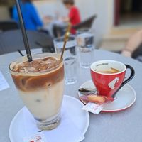 Pistacchio oat milk ice coffee and espresso lungo at Caffè Bar Kukuriku in Pula