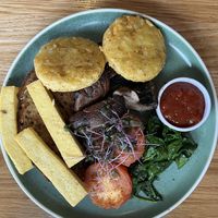 Good vegan breakfast, some beans would have been good but pleasantly surprised😎  at Cassels Brewery Co in Christchurch