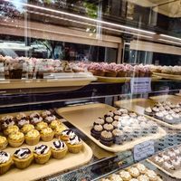 Delicious and adorable vegan cupcakes at Likely Ivy in Portland