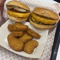 Big Mac, chilli burger and nuggets   at BETR Burger  in Hamburg