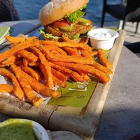 Vegan burger with vegan mayo at R-Cafe in Gronau