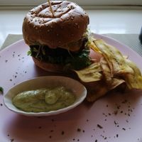 Beet burger at Dodo Bon Pan Cafe in Panama City