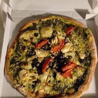 Pesto Pascal pizza to take away at Left Handed Giant Brewpub in Bristol