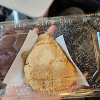 The three Ohagi flavours, from left to right: red bean paste, soyflour, black sesame at Sweet Café Okanishi in Odawara