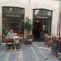 Vitrine at  Bien Dans Ma Tasse in Pau