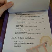 Smoothies at Deli Bluem in Vienna