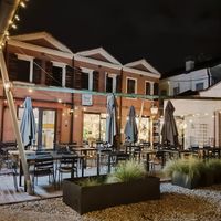  at Pickles in Venice