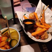  at Pickles in Venice