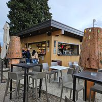 Seating at Il Kiosko - Panoramic Bar in Peschiera Del Garda