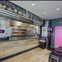 No real dine in options at Sexy Pizza - Pearl St in Denver