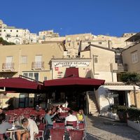 Entrance and outside seating  at Pasticceria Fiorelli in Sperlonga