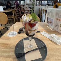 Strawberry + Chocolate Parfait   at JoGeSaYu in Hiroshima
