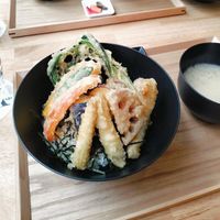 Vegetable Tempura w/miso soup at JoGeSaYu in Hiroshima