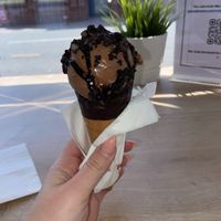 Vg choc chip dark chocolate sauce Oreo crumbs  at Glace Dreams in North Shields