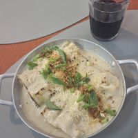Cannelloni ao molho Bechamel com recheio de ricota e espinafre at Na Moranga Café & Comedoria in Sao Paulo