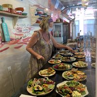 Lunch visual menu  at House of Wonders in Cascais