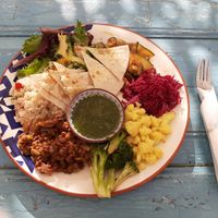Vegan Plate at House of Wonders in Cascais