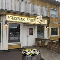 Seen from outside   at Norrstrands Pizzeria in Karlstad
