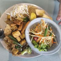 Pad thai with papaya salad at YOD in Haymarket