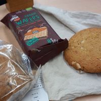 seitan strudel (3,69€), wafers (3,69€), peanut cookie (2,99€) at bio&bio - Cvjetni in Zagreb