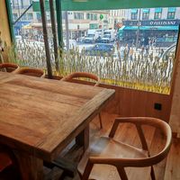 Table at Land & Monkeys - Grands Boulevards in Paris
