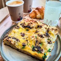 Focaccia at Land & Monkeys - Grands Boulevards in Paris