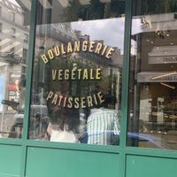 Sign  at Land & Monkeys - Grands Boulevards in Paris