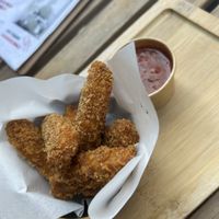 Pre Tendies with Arrabiata Dip 8,55€  at Vegan Pizza Bar  in Utrecht