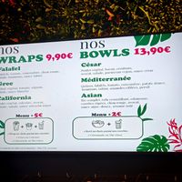 Wrap and bowl at Green & Go in Paris