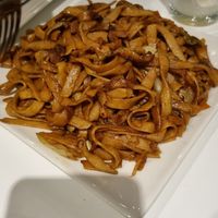 Tallarines tres delicias at Cafe y Té Pacífico in Salamanca