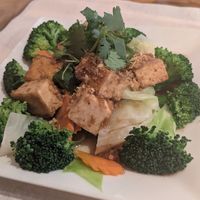 Pad Gratium Prik Thai Tofu at Benjarong Thai Cuisine  in Covington