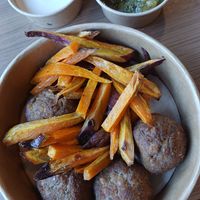 Albóndigas de tofu / tofu meatballs at vegasi in Altea