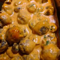 Spanish mushrooms at Smith & Daughters in Collingwood