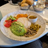 Vegan bhudda bowl at Le Grand Corona in Paris