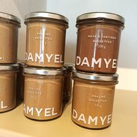  at Damyel - Rue des Rosiers in Paris