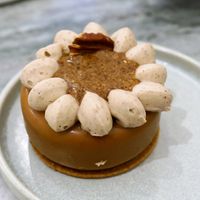 Pear/Pecan nut at Giardino Paris｜Pâtisserie & Café in Paris