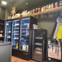 Innen mit Interieur, Eingelegtem, Chutneys, etc at Rüpel Food LAB Kiosk in Hannover