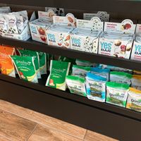 Justin's chocolate, Yes Bars, fruit snacks, roasted seaweed at SFO - Gateside Market - T1 in San Francisco