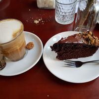 coffee with cake at Koffie ende Koeck in Amsterdam