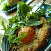 Sunny side up toast. at Koffie ende Koeck in Amsterdam