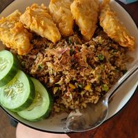 Nasi Goreng and fried tofu at Wara-Wiri in 