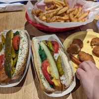 Chicago Dawgs, plant based nuggets at D's Six Pax and Dogz in Pittsburgh