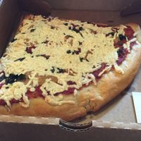 a slice at Bottoms Up Pizza in Richmond