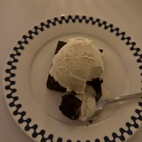 Brownie with vanilla Ice cream! Gluten free too!  at DREAMBOAT in San Diego