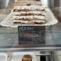 vegan jam cake with whipped cream  at Královské Dobroty in Chrudim