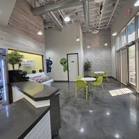 Spacious, pretty,  and calm space at NoButcher  in Henderson