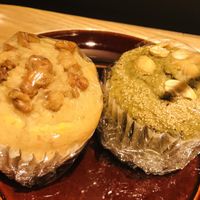 クルミとまっちさのマフィン at LOVE Pacific Cafe in Nagoya
