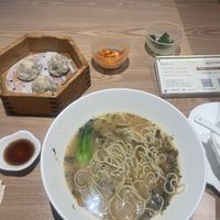   at Xiangchun Story (Jing'ansi Branch) - 香椿故事(静安寺店) in Shanghai