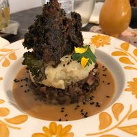 Yummie!! Great restaurant, super nice people, great vegan food, loved it! 
Entrée Rouleau Automnale vermicelles crudités (vegan et sans gluten), followed by Hachis parmentier végétal, chips chou kale and for dessert Brookie, crème anglaise banane ! at Aelia in Crest