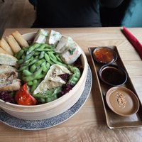 Großer veganer Vorspeiseteller at Ngocha1078 in Munich